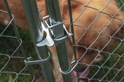 DIY Chain Link Dog Kennel - 7.5 x 7.5 x 4 Feet